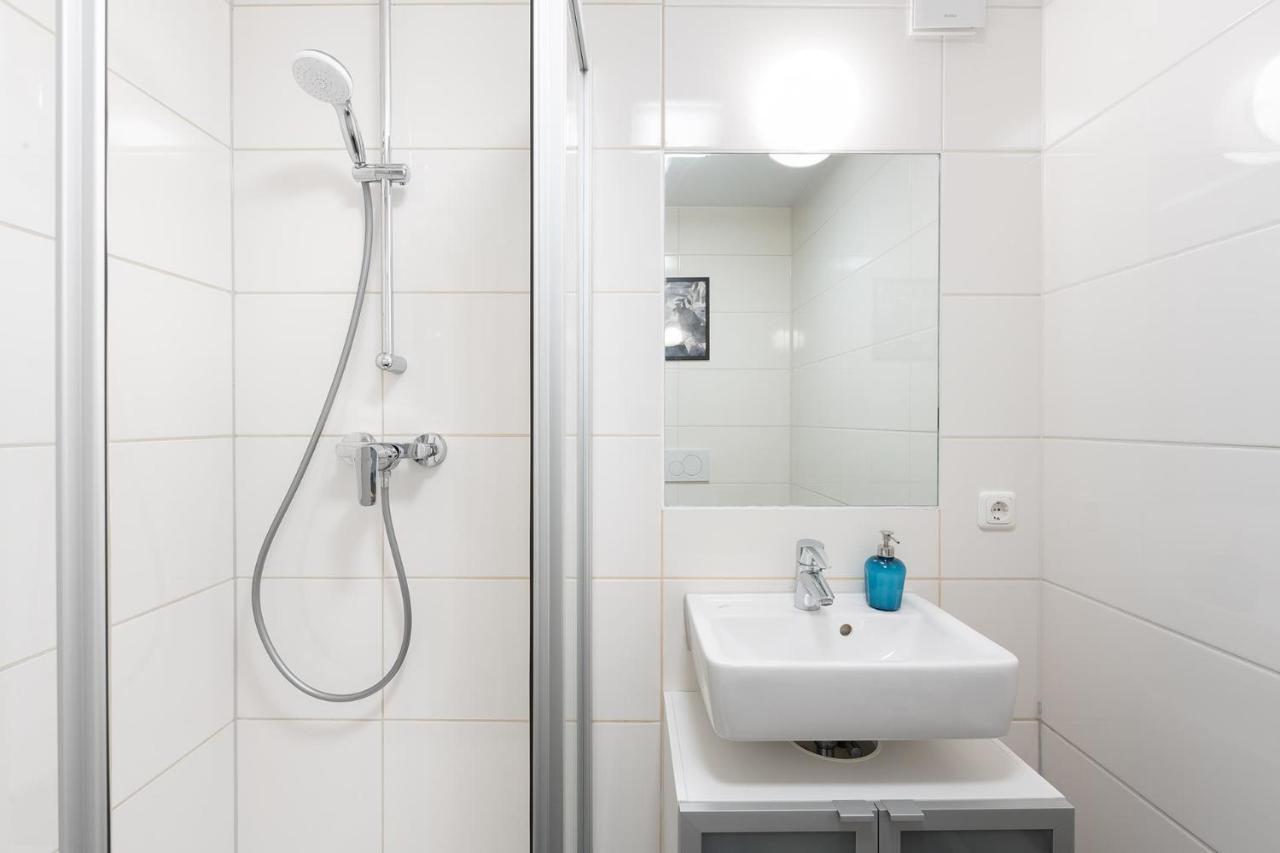Marienplatz Apartment 2 Bedrooms Living Room Kitchen มิวนิก ภายนอก รูปภาพ