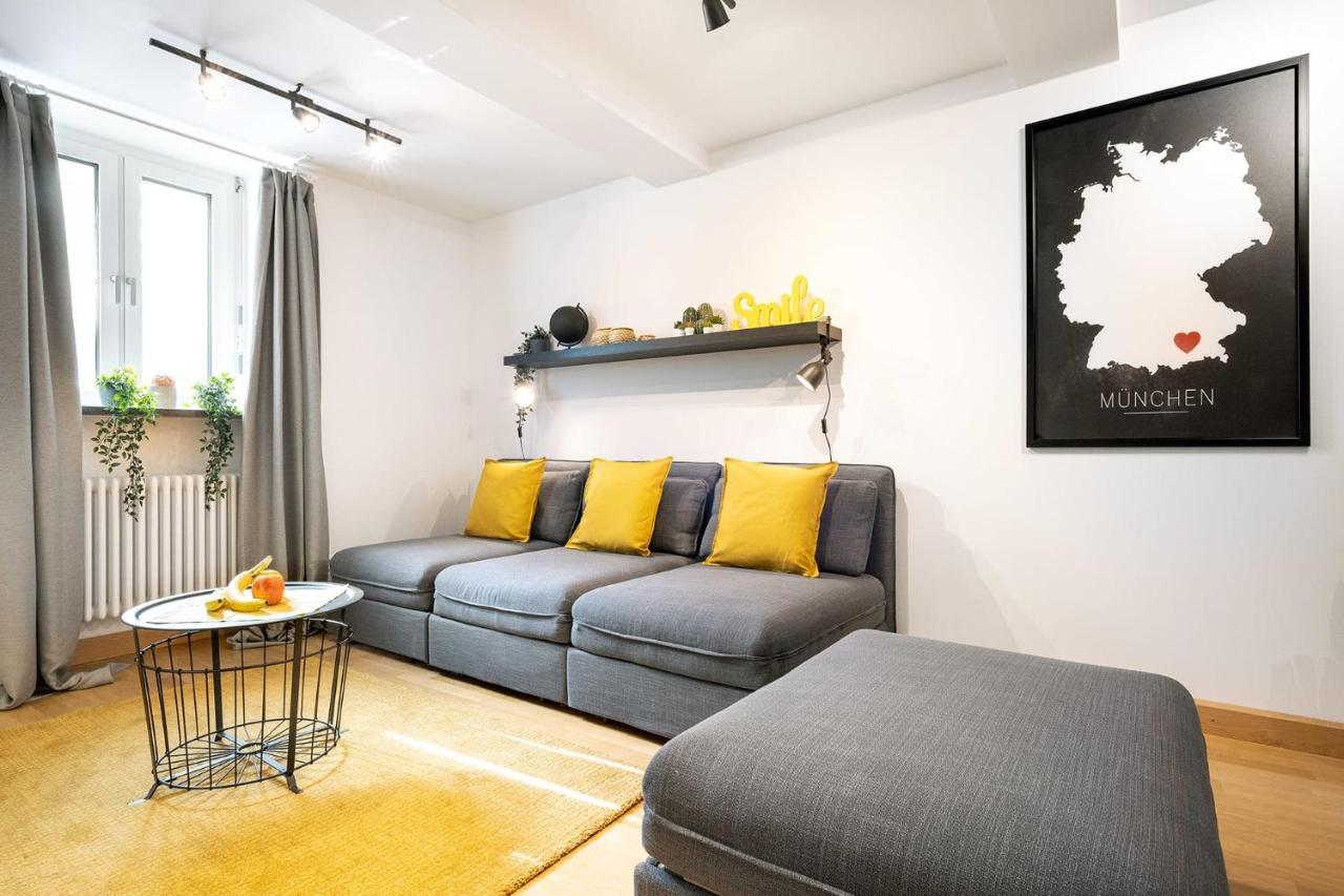 Marienplatz Apartment 2 Bedrooms Living Room Kitchen มิวนิก ภายนอก รูปภาพ